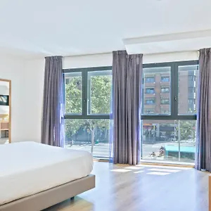Acta Azul 3*, Barcelona Spain
